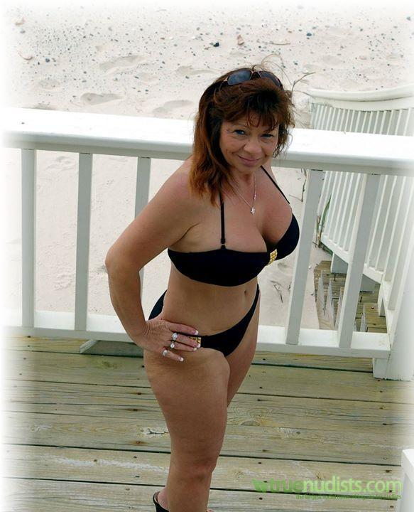 Kathy7 - Profile on True Nudists
